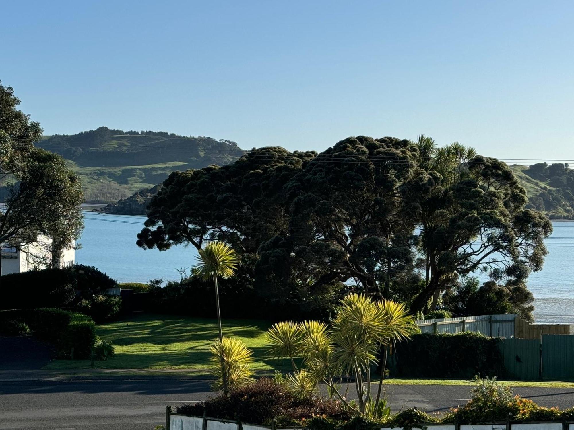 Studio With A View Raglan Exterior foto